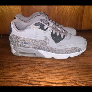 Cheetah Nike air max